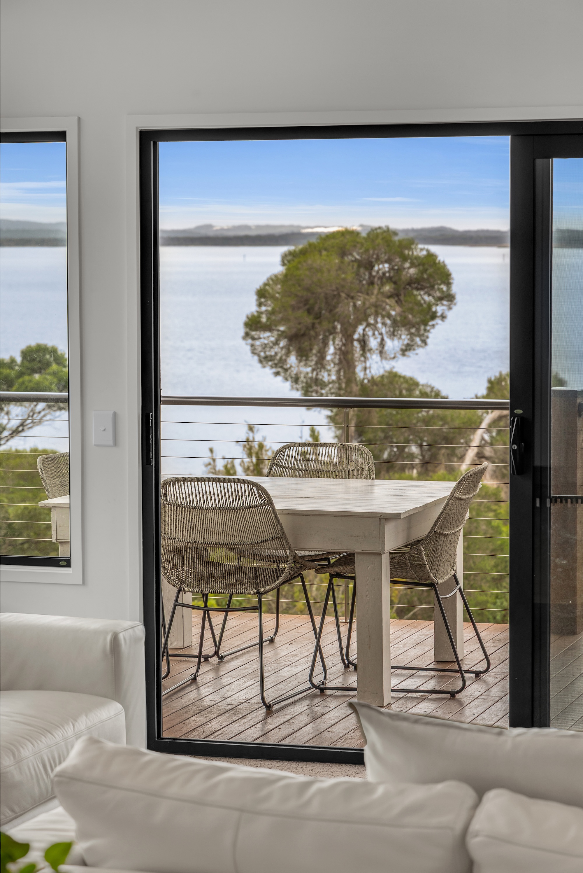 Four on Stingray Point - Image 31