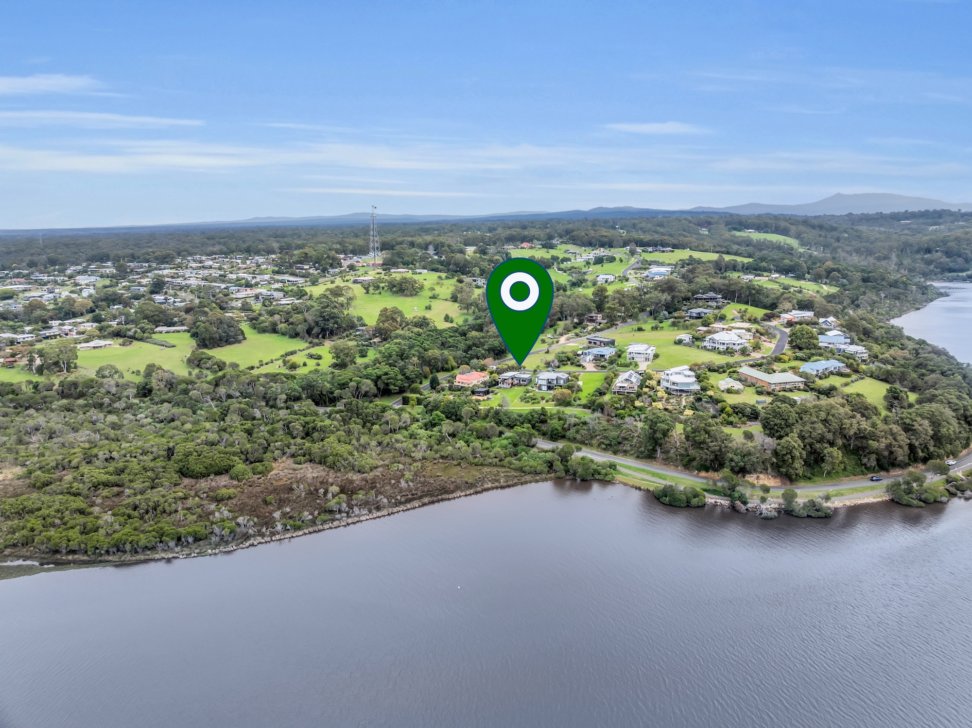 Four on Stingray Point - Image 41