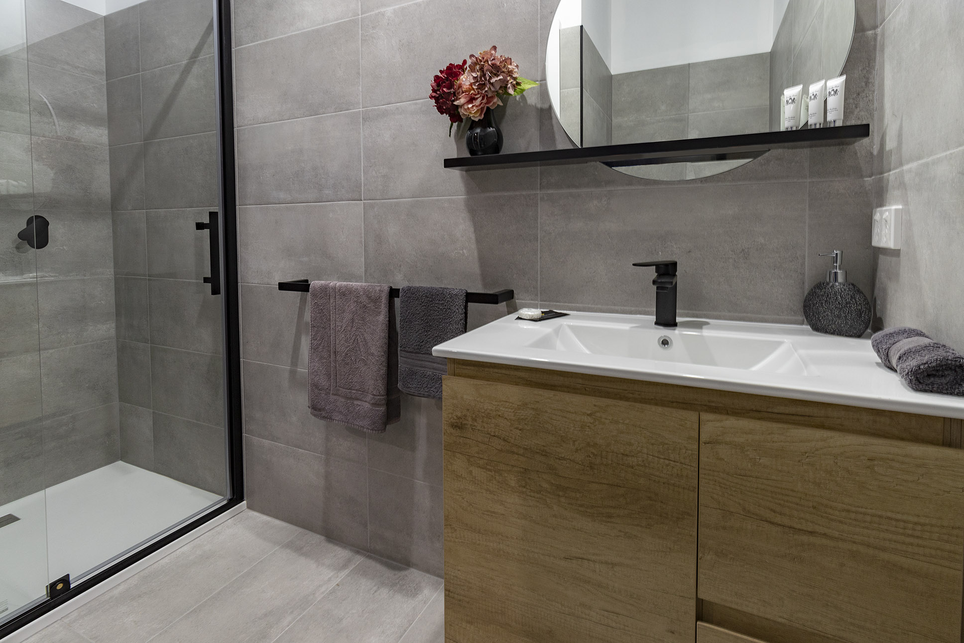 High Tide Apartment - Image 14