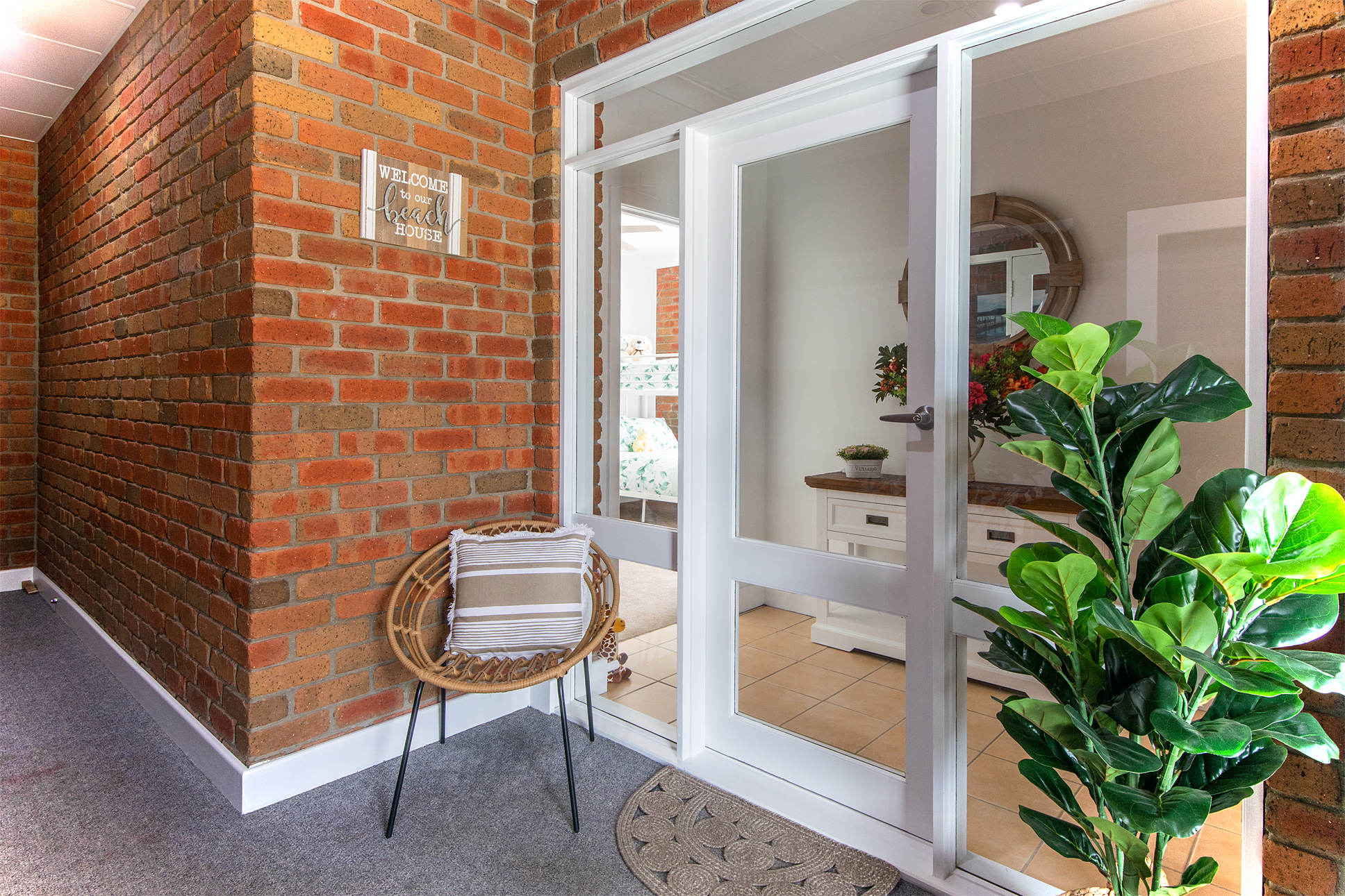 High Tide Apartment - Image 22