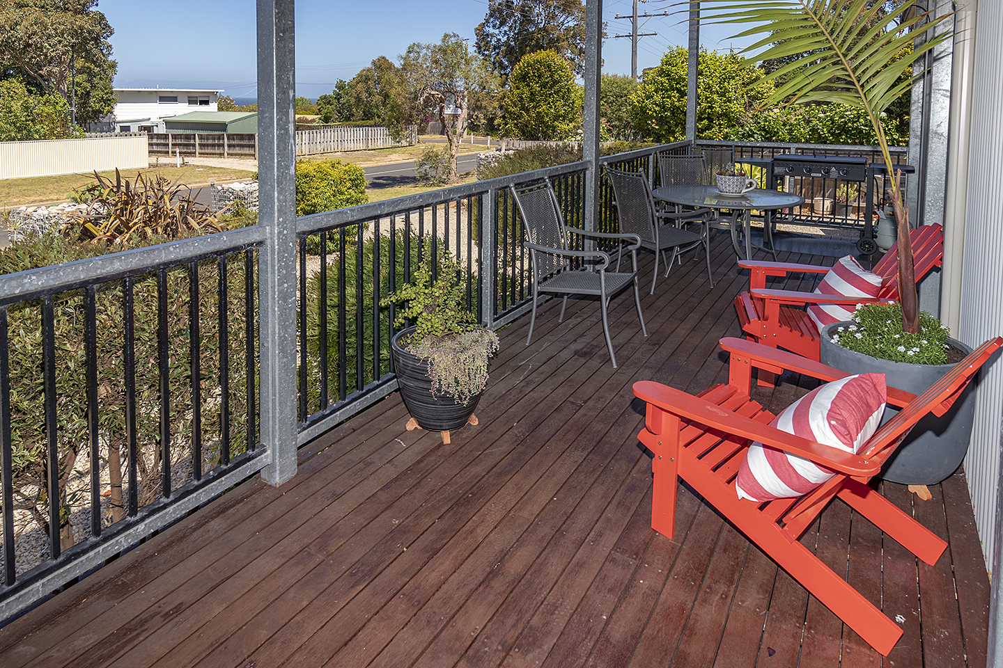South Gateway - Image 32