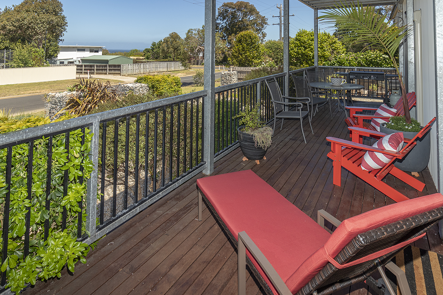 South Gateway - Image 33