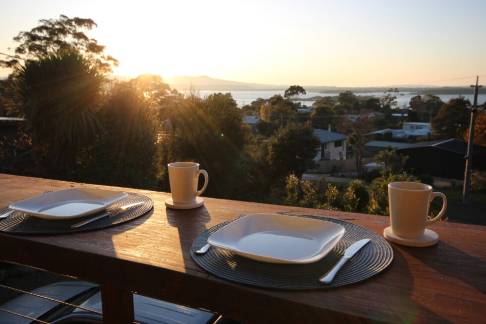 Vista Views luxury holiday rental in Mallacoota - Interior/exterior view 1