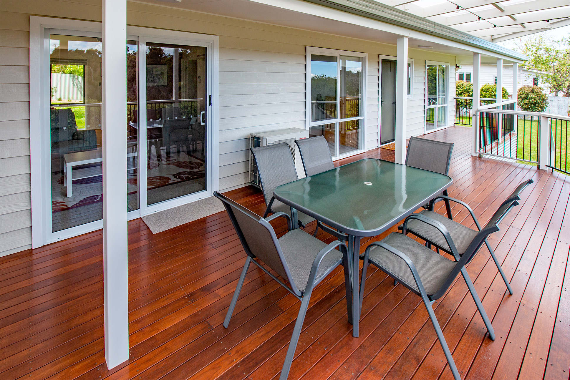 Yolly's Cottage - Image 9