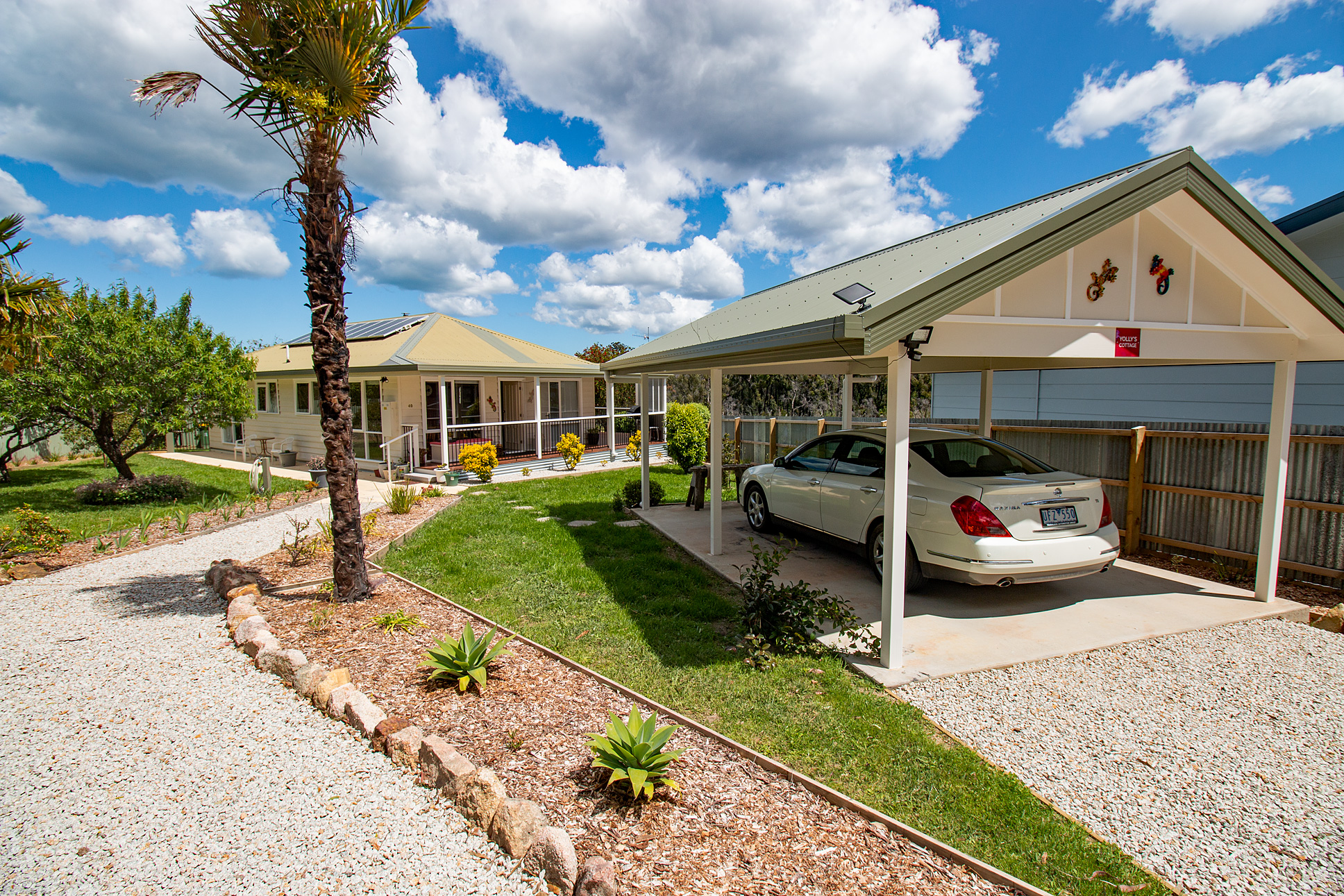 Yolly's Cottage - Image 8